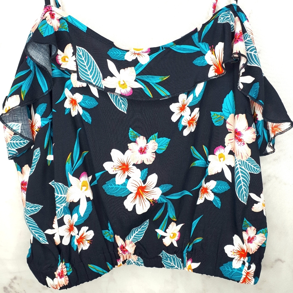 Crop Top Floral Print Ruffle Neck Spaghetti Strap - Picture 2 of 7